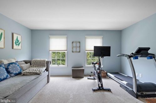 106 Longfields Way, Downingtown PA  19335-4486 exterior