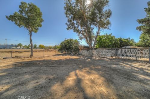 22414 Black Beauty Trl, Wildomar CA  92595-9764 exterior