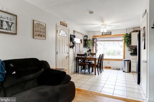 6328 Chesterfield Ln, Navy Sup Dpt PA  17050-2820 exterior