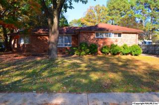 322 Graycroft Dr, Huntsville, AL 35802-1747