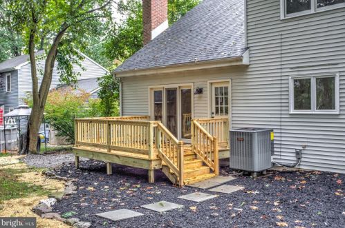 145 Ridings Way, Lancaster PA  17601-1707 exterior