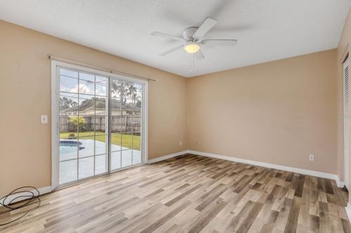 2819 Silver Palm Dr, Edgewater FL 32141-5501 exterior