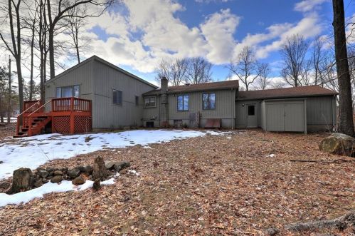 53 Alison Ave, Wallingford CT 06492-3302 exterior