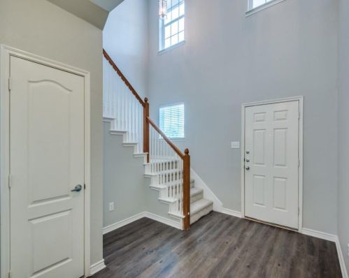 929 Wenk Dr, Aubrey TX  76227-7803 exterior