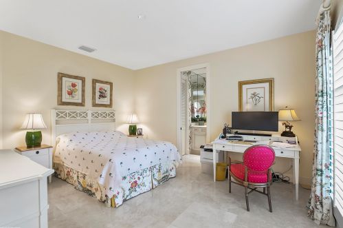 15563 Estancia Ln, West Palm Beach FL  33414-7439 exterior