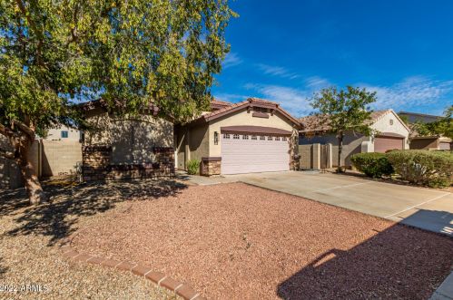 8426 Hamster Ln, Tolleson AZ  85353-8951 exterior
