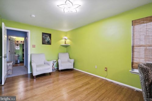 1503 Lakeside Dr, Palmyra NJ  08065-2131 exterior