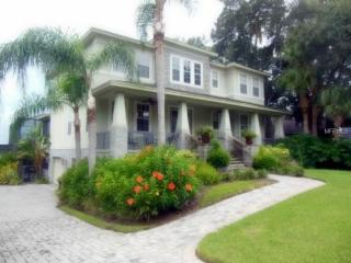 8824 Stillwaters Landing Dr, Riverview, FL 33578-7904