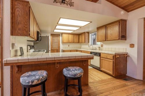 552 Division Dr, Big Bear City CA  92314-9649 exterior