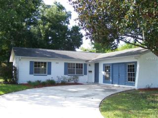 1104 Park Dr, Casselberry, FL 32707-3504