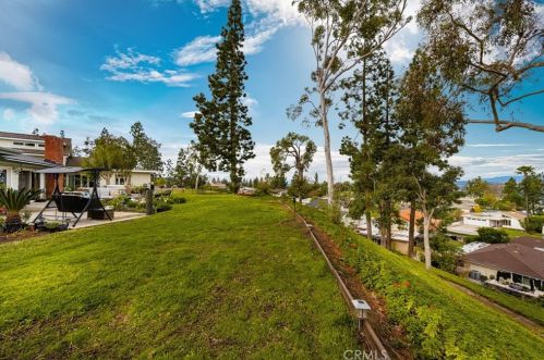 6421 Calle Del Norte, Anaheim CA  92807-4203 exterior