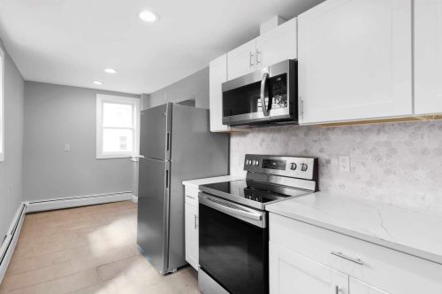 51 Talmadge St, Poughkeepsie NY  12601-1722 exterior