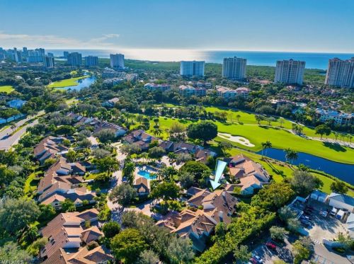 6656 Trident Way, Naples FL  34108-8242 exterior