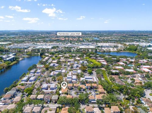 11728 12th St, Hollywood FL  33026-3841 exterior