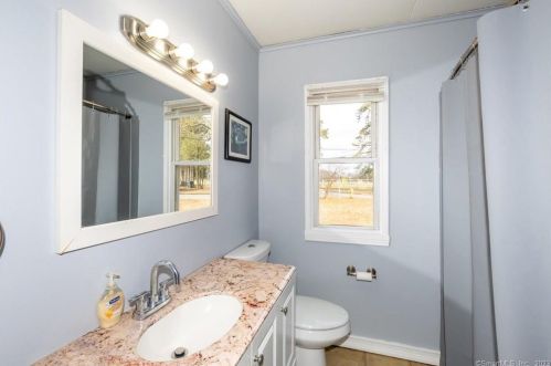 403 Litchfield Dr, Windsor Locks CT  06096-2040 exterior