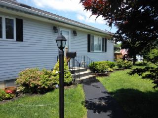 417 7th Ave, Mechanicville, NY 12118-1499