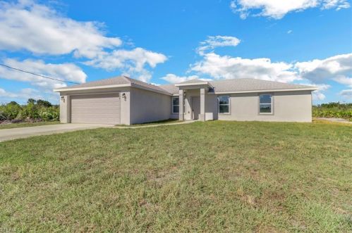 2904 71st St, Lehigh Acres, FL