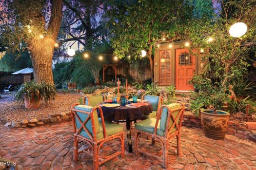 2919 Lake Ave, Altadena CA  91001-1621 exterior