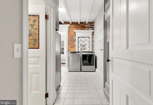 124 6 St, Washington DC 20002-2215 exterior