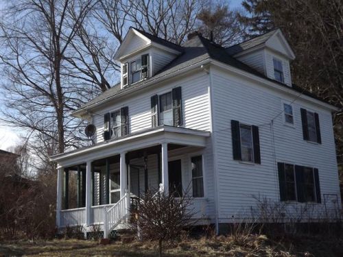 23 Main St, Monson, MA 01057-1323