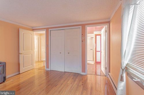 56 Mandolin Ln, Willingboro NJ  08046-2808 exterior
