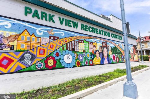 438 Kenyon St, Washington DC 20010-2915 exterior