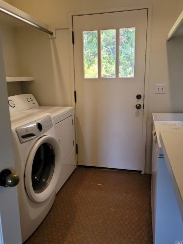 3431 Burnside Rd, Sebastopol CA  95472-9139 exterior