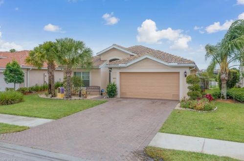 4470 Steinbeck Way, Ave Maria FL  34142-5012 exterior