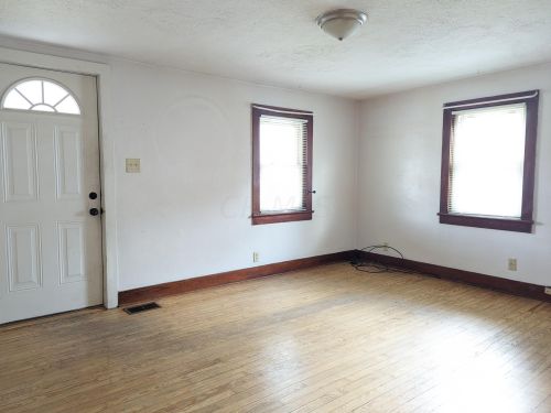 2443 Dwight Rd, Springfield OH  45503-4745 exterior