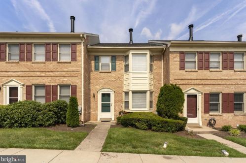 405 Franklin Ct, Collegeville PA  19426-2246 exterior