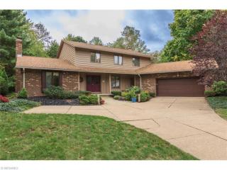 9280 Canterbury Ln, Concord Township, OH 44060-6405