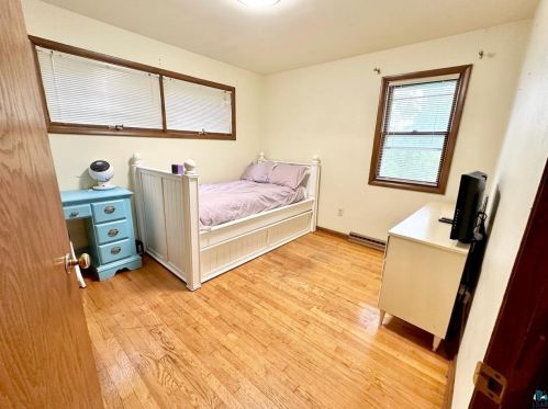 4328 Glenwood St, Duluth MN  55804-1253 exterior