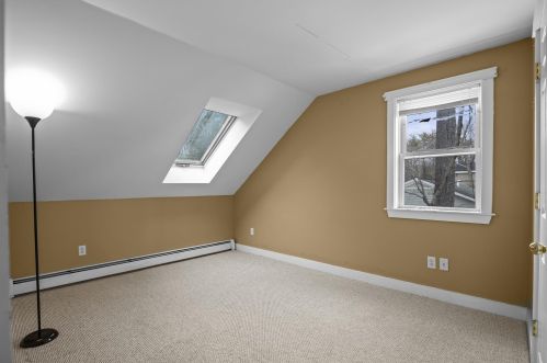 54 Tibbetts Rd, Fremont NH  03044-3573 exterior