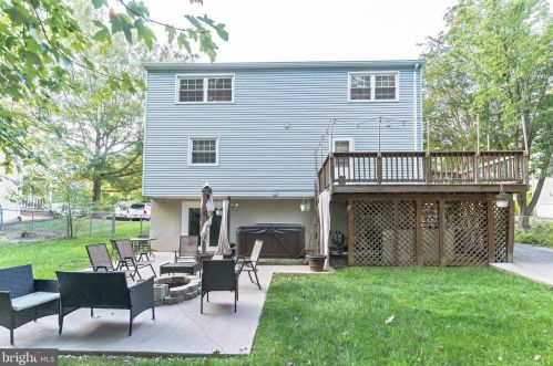 14397 Surrydale Dr, Woodbridge VA  22193-3470 exterior