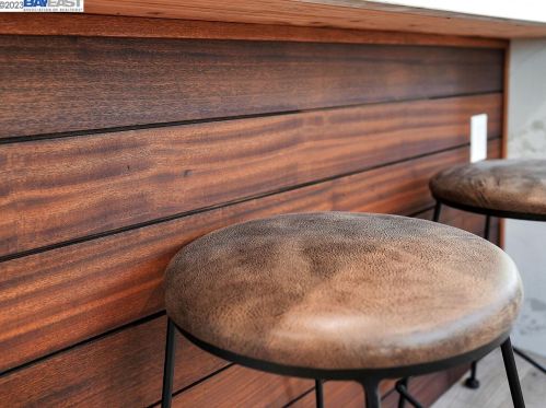 518 Stannage Ave, Berkeley CA  94706-1223 exterior