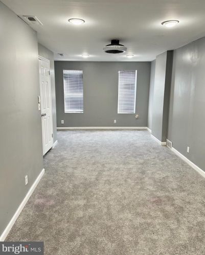 1229 Heald St, Wilmington DE  19802-5240 exterior