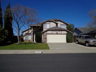 886 Weibel Cir, Oakley, CA 94561-3063