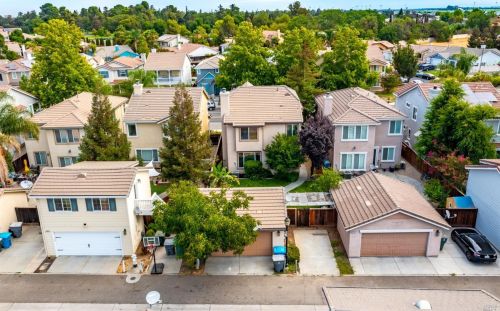 1125 Valley Glen Dr, Liberty Farms CA  95620-4835 exterior