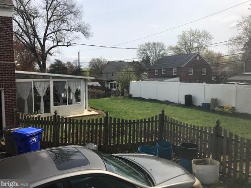 26 Johns Rd, Cheltenham PA  19012-1420 exterior