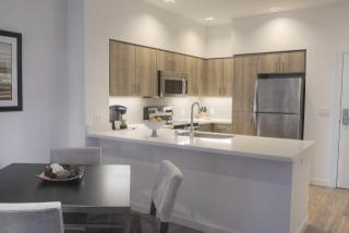 881 El Camino Real, Mountain View CA  94040-2511 exterior