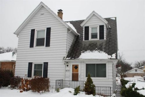 405 Broadway St, Mishawaka IN  46545-5943 exterior