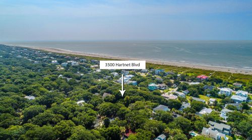 3500 Hartnett Blvd, Isle Of Palms SC  29451-2570 exterior