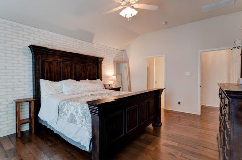 9020 Wheatfield Trl, Fort Worth TX  76179-8154 exterior