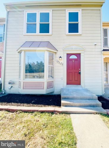 10723 Wakeman Dr, Fredericksburg, VA 22407-7756