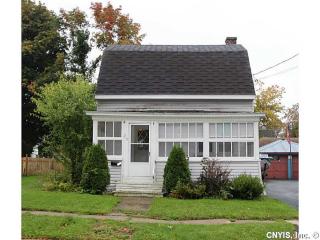 218 Stuart St, Watertown, NY 13601-1617