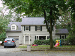 20 Fairlee Ter, Newton, MA 02468-2037