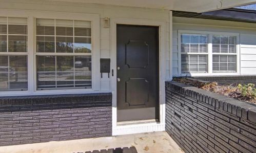 1421 Rolling Hills Dr, Graham TX  76450-3701 exterior