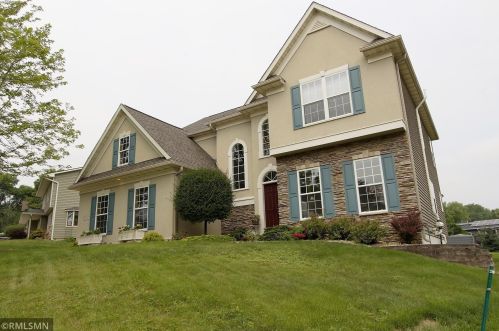 2357 Clover Ln, Red Wing MN  55066-4102 exterior