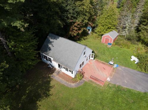 14 Stone Post Cir, Raymond, NH 03077-1502