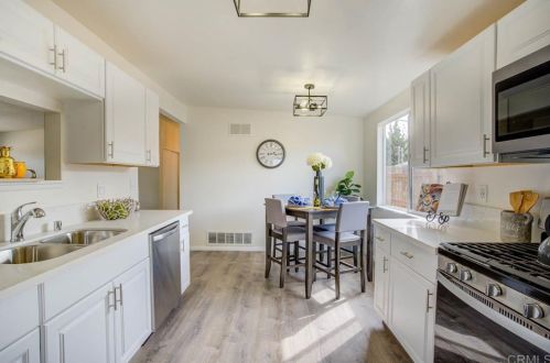 3620 Lindbergh St, San Diego CA 92154-1651 exterior